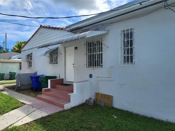 405 NW 64th St, Miami FL 33150
