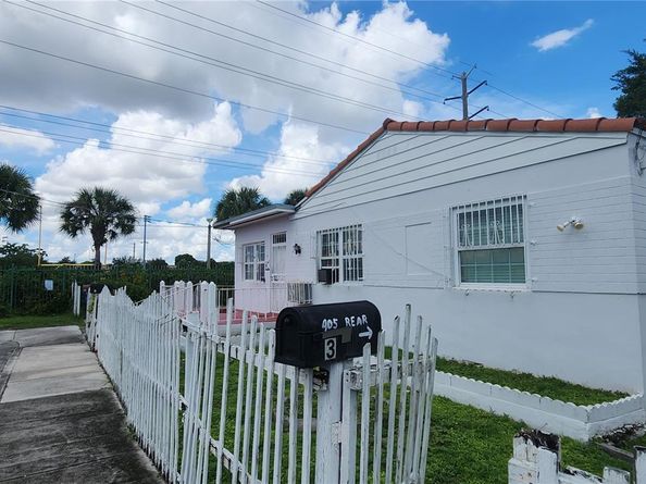405 NW 64th St, Miami FL 33150
