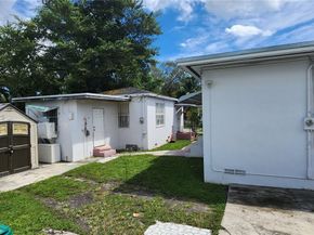405 NW 64th St, Miami FL 33150
