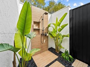 1236 Obispo Ave, Coral Gables FL 33134