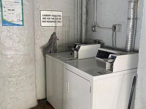 1090 NE 129th St 205, North Miami FL 33161