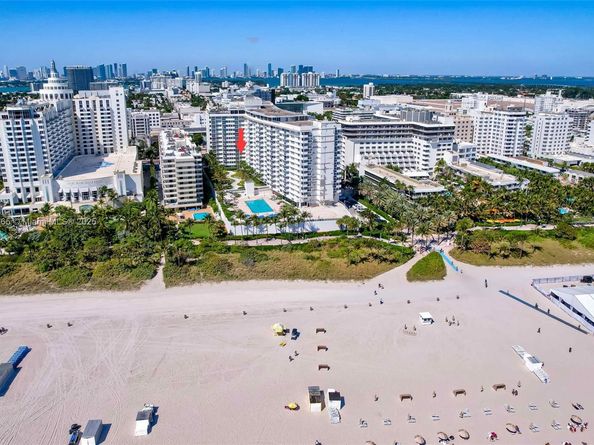 100 Lincoln Rd 417, Miami Beach FL 33139