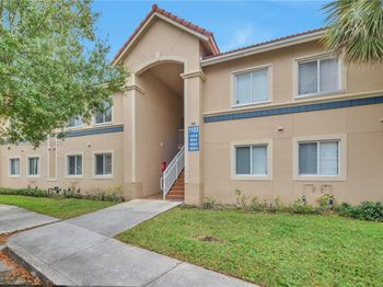 1103 Golden Lakes Blvd