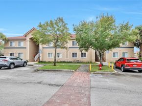 1103 Golden Lakes Blvd 1013, West Palm Beach FL 33411