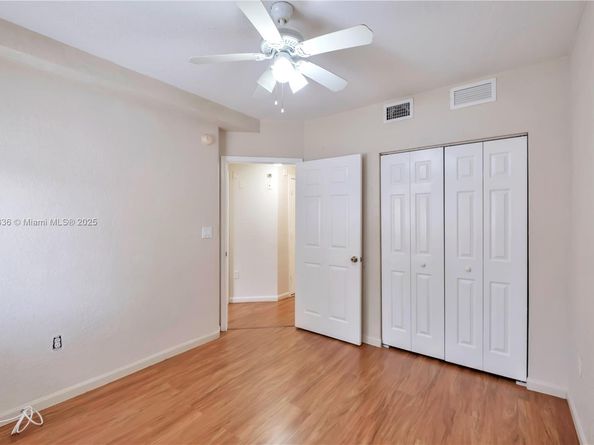 1103 Golden Lakes Blvd 1013, West Palm Beach FL 33411