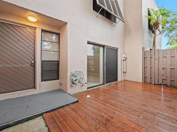 1178 NW 122nd Terrace, Pembroke Pines FL 33026