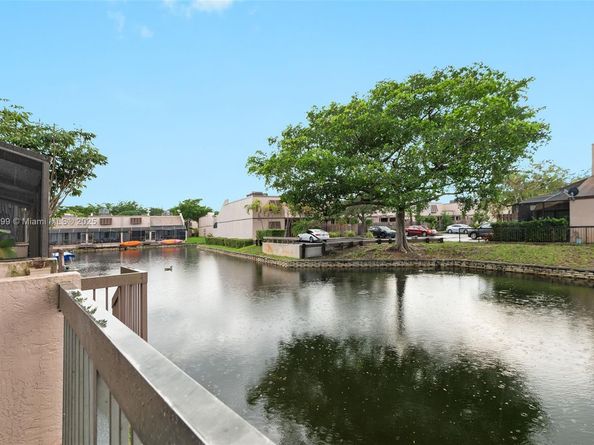 1178 NW 122nd Terrace, Pembroke Pines FL 33026