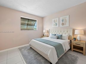 1178 NW 122nd Terrace, Pembroke Pines FL 33026