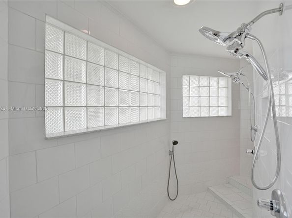 12434 NW 19th Pl, Coral Springs FL 33071