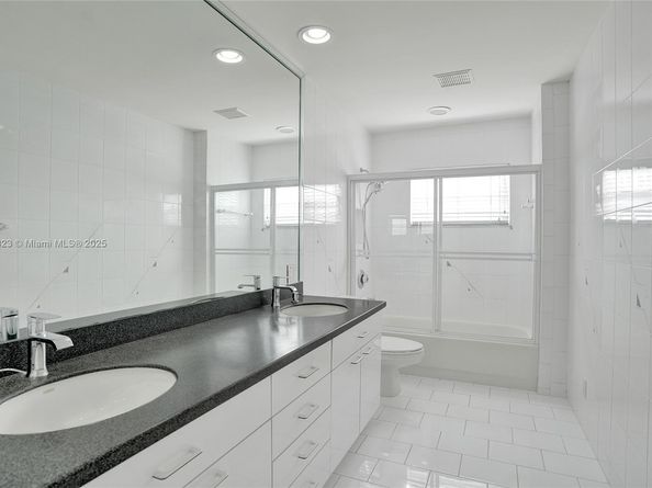 12434 NW 19th Pl, Coral Springs FL 33071
