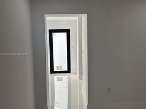 2041 NW 190th TERRACE, Miami Gardens FL 33056