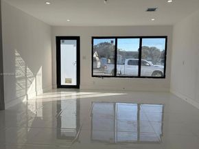 2041 NW 190th TERRACE, Miami Gardens FL 33056