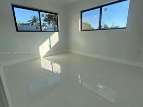 2041 NW 190th TERRACE, Miami Gardens FL 33056