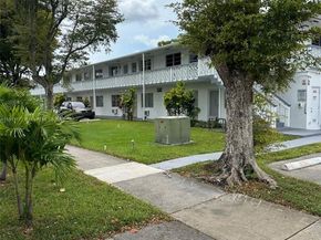100 NW 204th St 3, Miami Gardens FL 33169