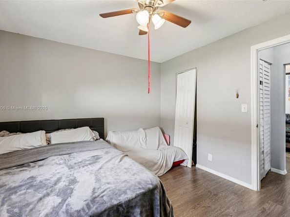 2117 E Bond Dr 1, West Palm Beach FL 33415