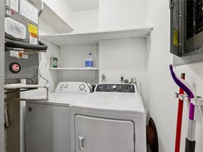 2117 E Bond Dr 1, West Palm Beach FL 33415