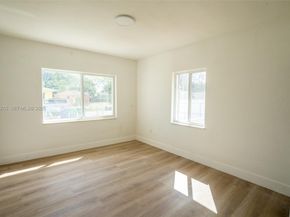 7128 NW 20th Ave, Miami FL 33147