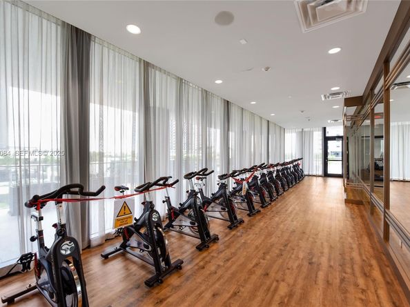 5300 Paseo Blvd 1910, Doral FL 33166