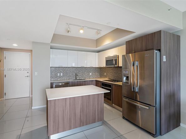 5300 Paseo Blvd 1910, Doral FL 33166