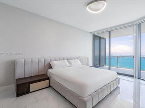 700 NE 24th ST 5407, Miami FL 33137
