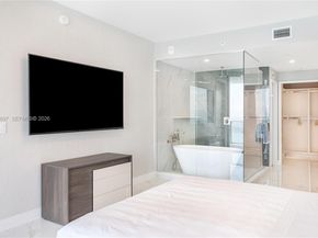 700 NE 24th ST 5407, Miami FL 33137