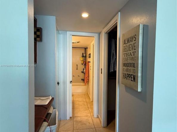 401 Ocean Dr 324, Miami Beach FL 33139