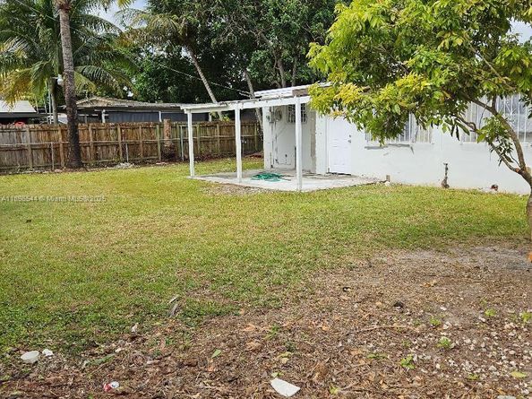 12110 SW 168th St, Miami FL 33177