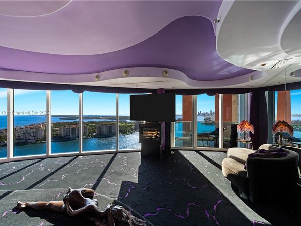 300 S Pointe Dr TH 3103, Miami Beach FL 33139