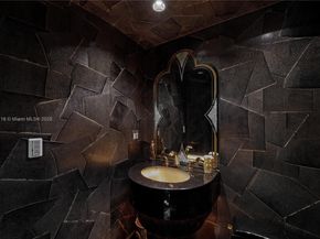 300 S Pointe Dr TH 3103, Miami Beach FL 33139