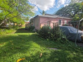 17301 NE 4th Ave, North Miami Beach FL 33162