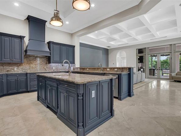 741 Ranch Rd, Weston FL 33326
