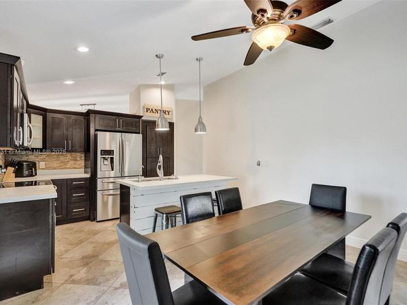 3833 NW 107th Way, Sunrise FL 33351
