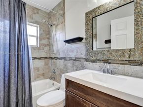 3833 NW 107th Way, Sunrise FL 33351