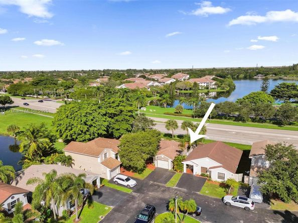 3833 NW 107th Way, Sunrise FL 33351