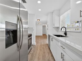 341 NW 15th St, Homestead FL 33030