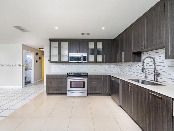 21023 SW 85th Pass, Cutler Bay FL 33189