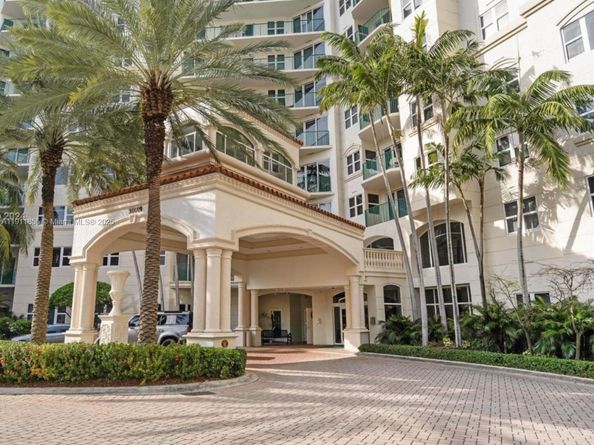 19900 E Country Club Dr 816, Aventura FL 33180
