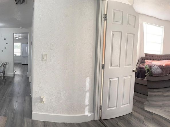 2051 NW 152nd Ter, Miami Gardens FL 33054