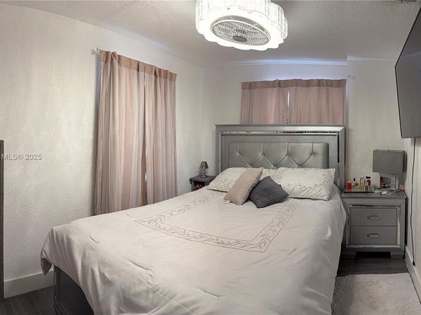 2051 NW 152nd Ter, Miami Gardens FL 33054