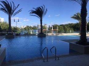 16385 Biscayne Blvd 2206, North Miami Beach FL 33160
