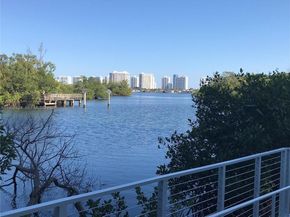 16385 Biscayne Blvd 2206, North Miami Beach FL 33160