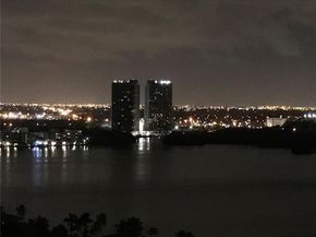 16385 Biscayne Blvd 2206, North Miami Beach FL 33160