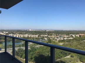 16385 Biscayne Blvd 2206, North Miami Beach FL 33160