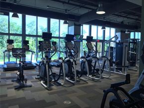 16385 Biscayne Blvd 2206, North Miami Beach FL 33160