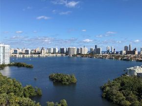 16385 Biscayne Blvd 2206, North Miami Beach FL 33160