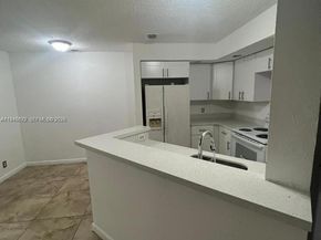 3460 N Pinewalk Dr N 315, Margate FL 33063