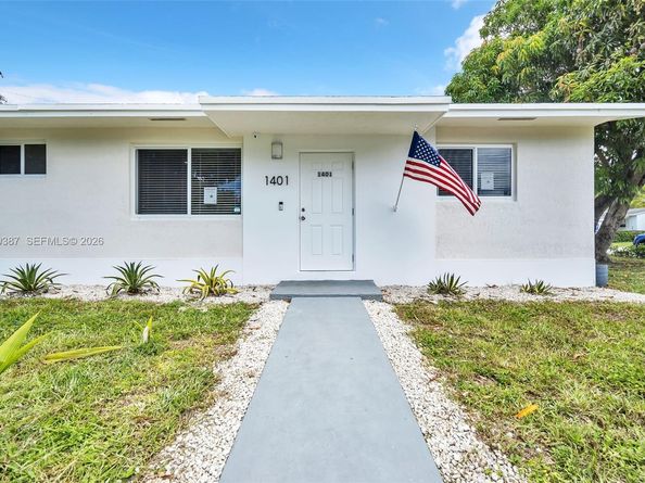1401 NE 152nd St, North Miami Beach FL 33162