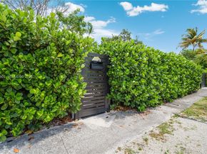 1245 NE 154th St, North Miami Beach FL 33162