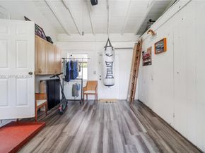 1245 NE 154th St, North Miami Beach FL 33162