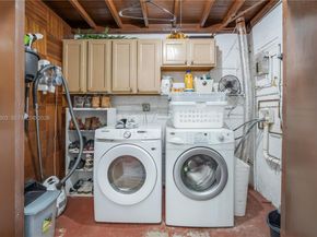 1245 NE 154th St, North Miami Beach FL 33162